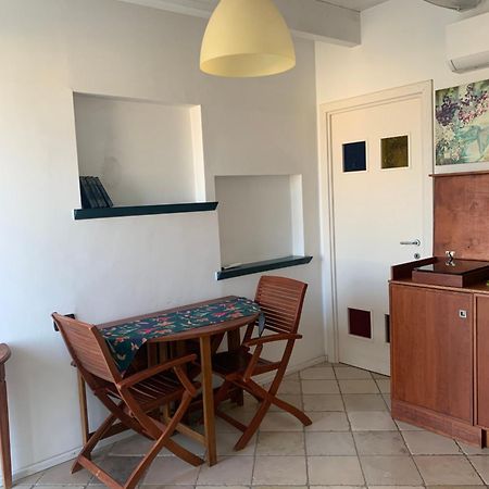 レッチェ Le Tre Civette Bed & Breakfast エクステリア 写真