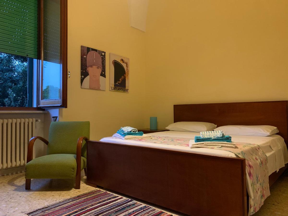 レッチェ Le Tre Civette Bed & Breakfast エクステリア 写真