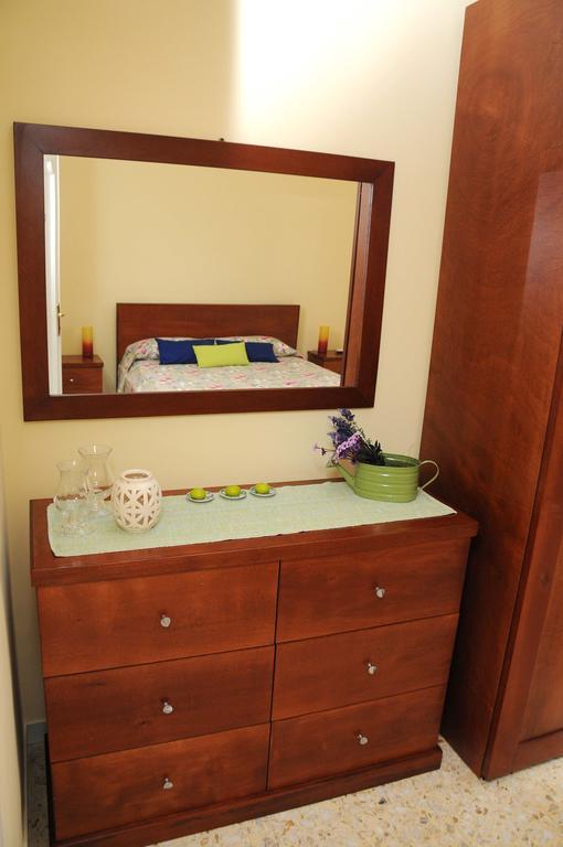 レッチェ Le Tre Civette Bed & Breakfast エクステリア 写真