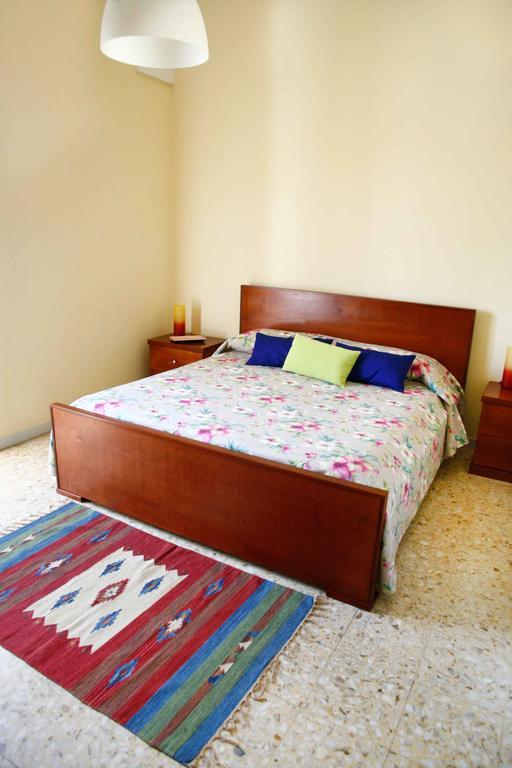 レッチェ Le Tre Civette Bed & Breakfast エクステリア 写真
