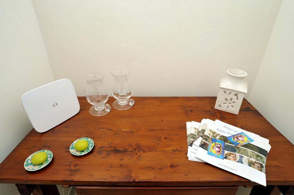 レッチェ Le Tre Civette Bed & Breakfast エクステリア 写真
