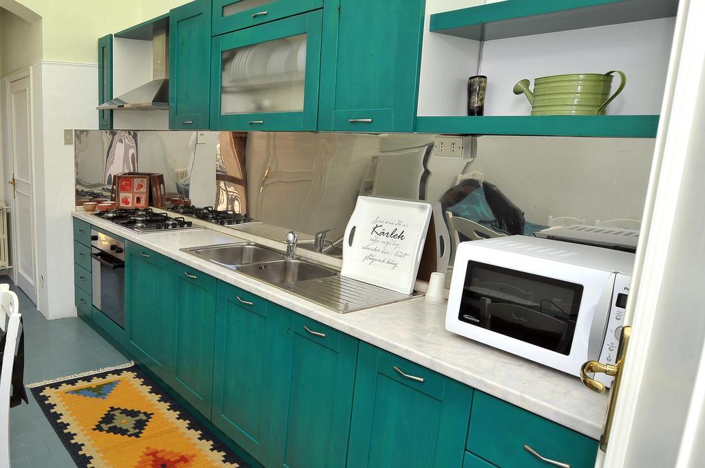 レッチェ Le Tre Civette Bed & Breakfast エクステリア 写真